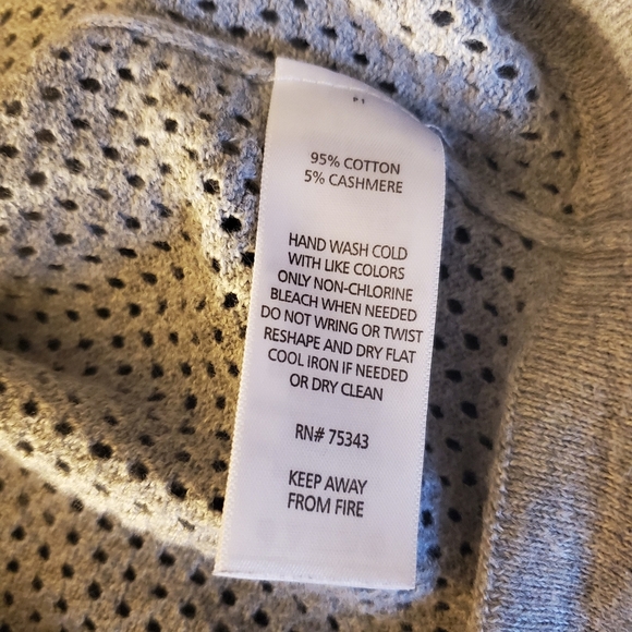 Cynthia Rowley Gray Sweater - Picture 3 of 3
